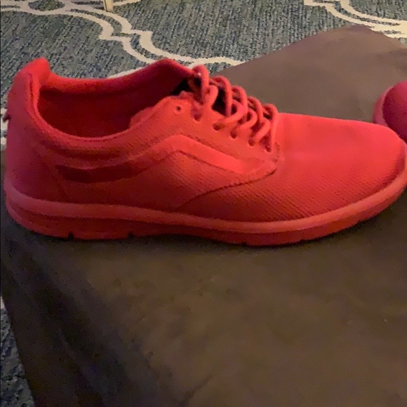 vans ultracush red